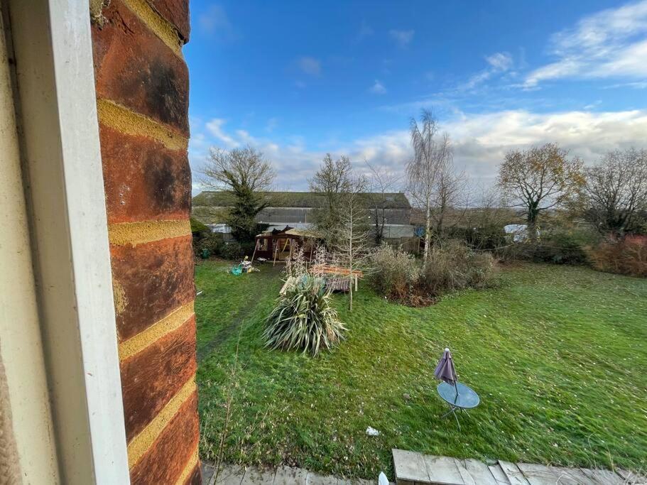 The Cabin Welwyn Garden City Exterior foto